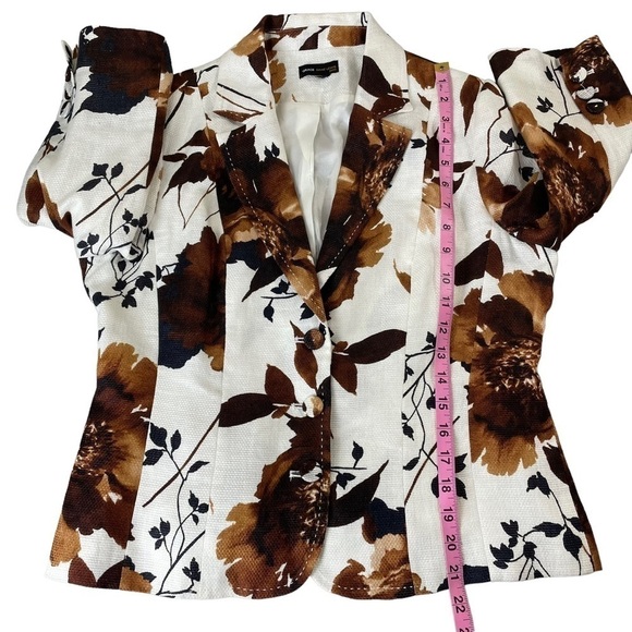Grace Dane Lewis Linen Blazer Skirt Set - Picture 9 of 12